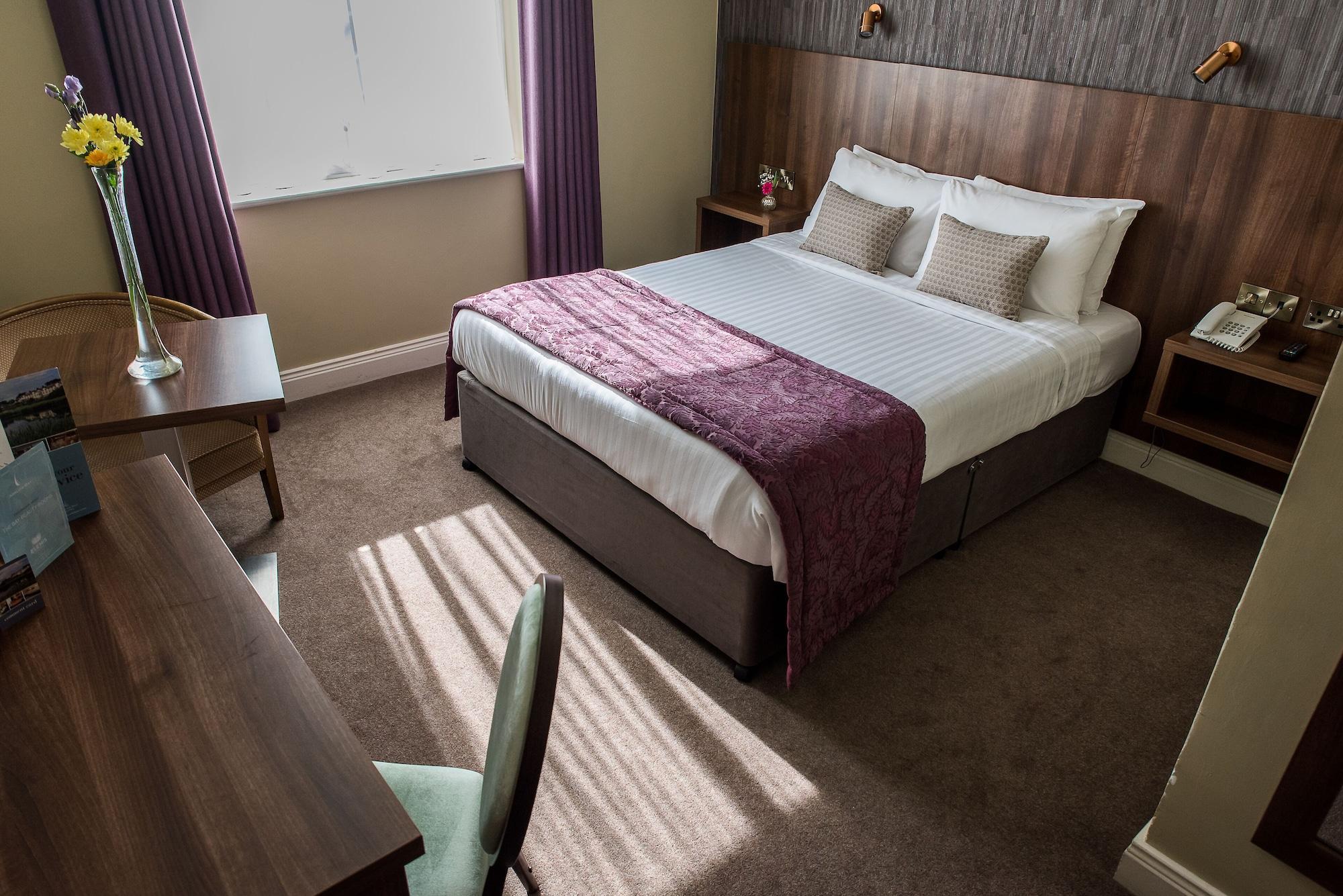 Arklow Bay Hotel エクステリア 写真