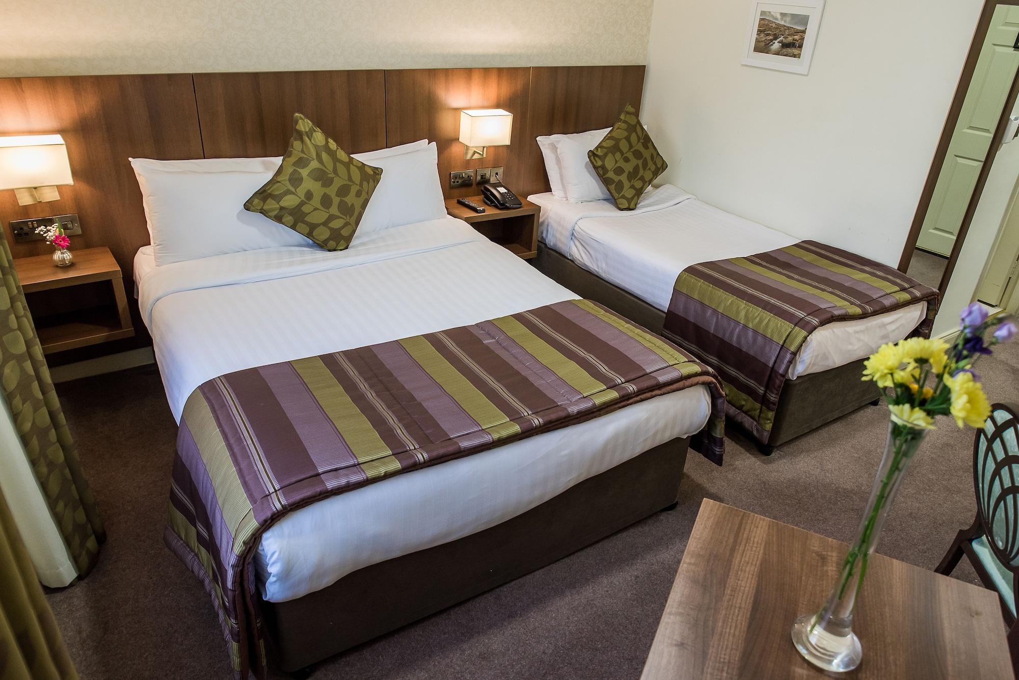 Arklow Bay Hotel エクステリア 写真
