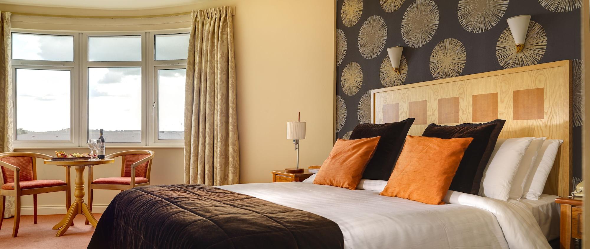 Arklow Bay Hotel エクステリア 写真