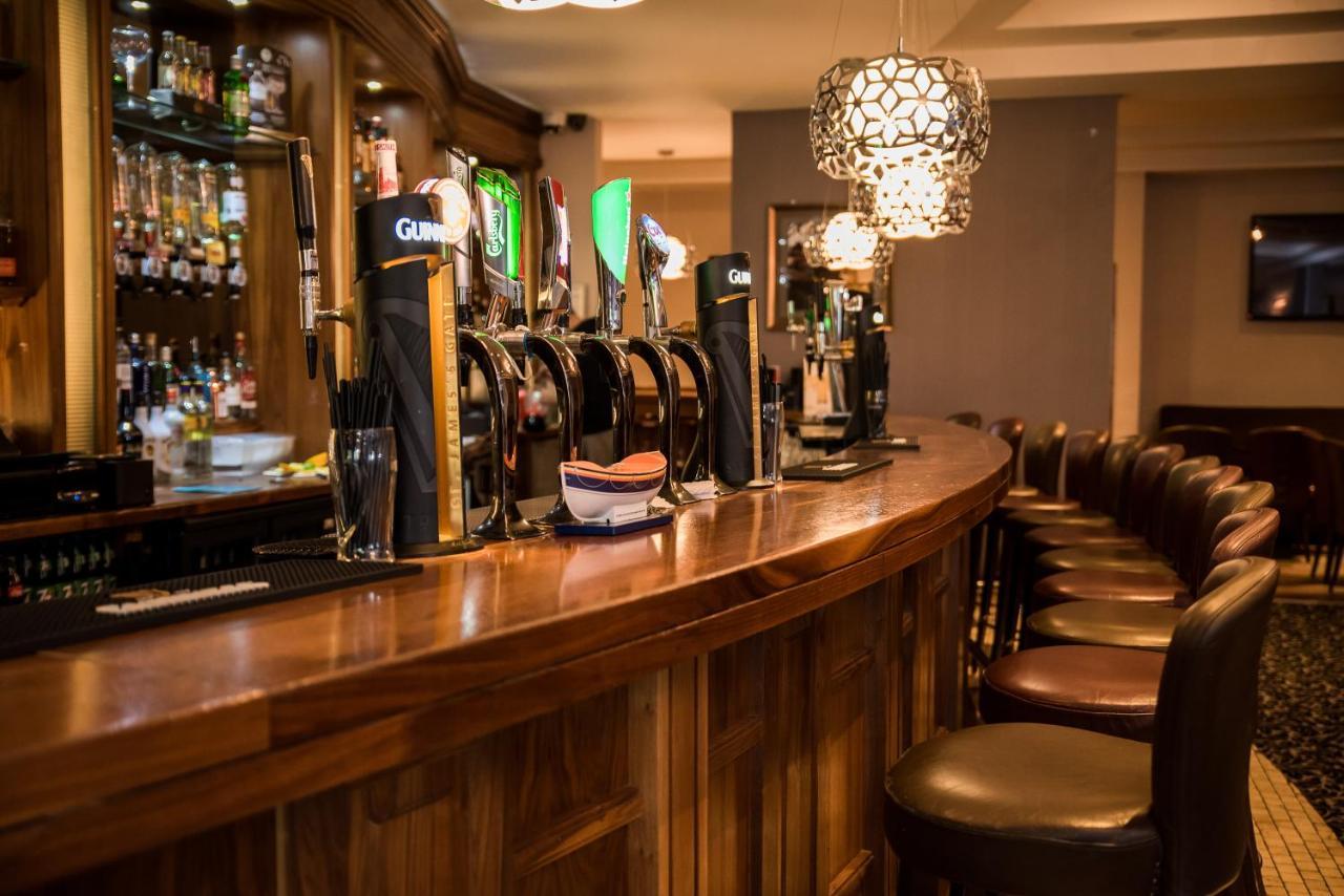 Arklow Bay Hotel エクステリア 写真