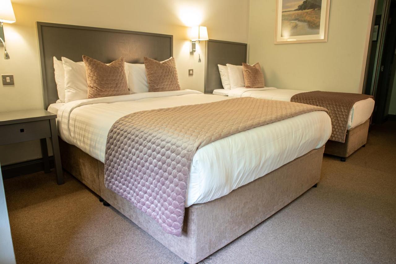 Arklow Bay Hotel エクステリア 写真