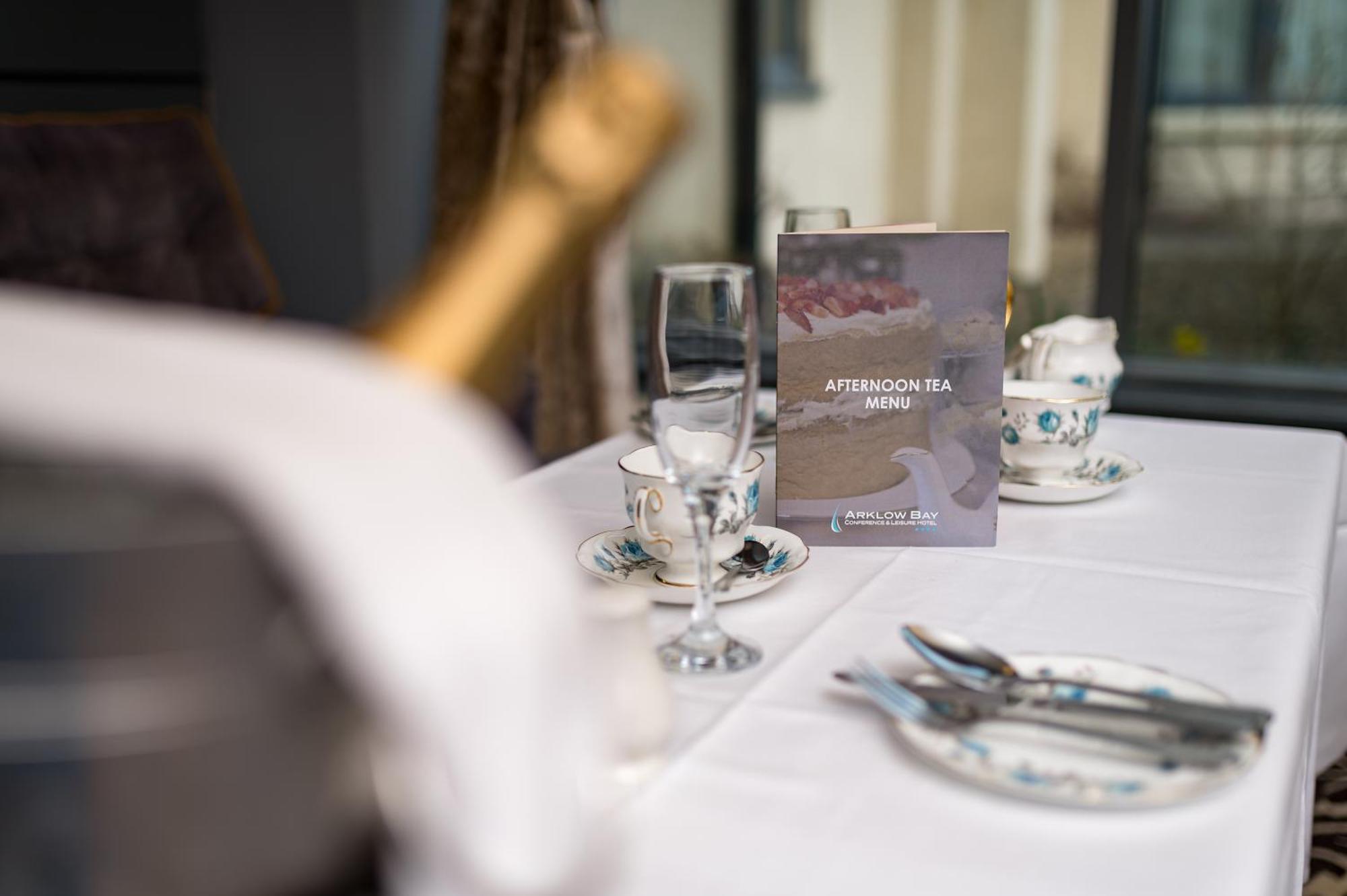 Arklow Bay Hotel エクステリア 写真